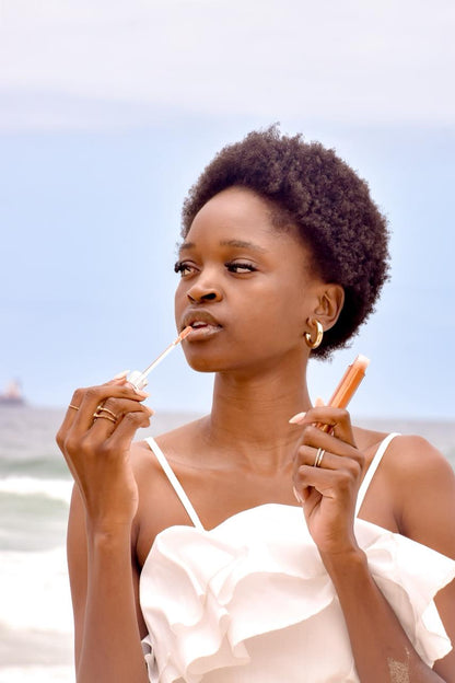 THE RESILIENCE LUSTRE GLOSS